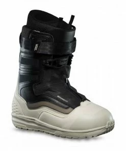 VANS SCARPONI HI-COUNTRY & HELL-BOUND SAM TAXWOOD Nero